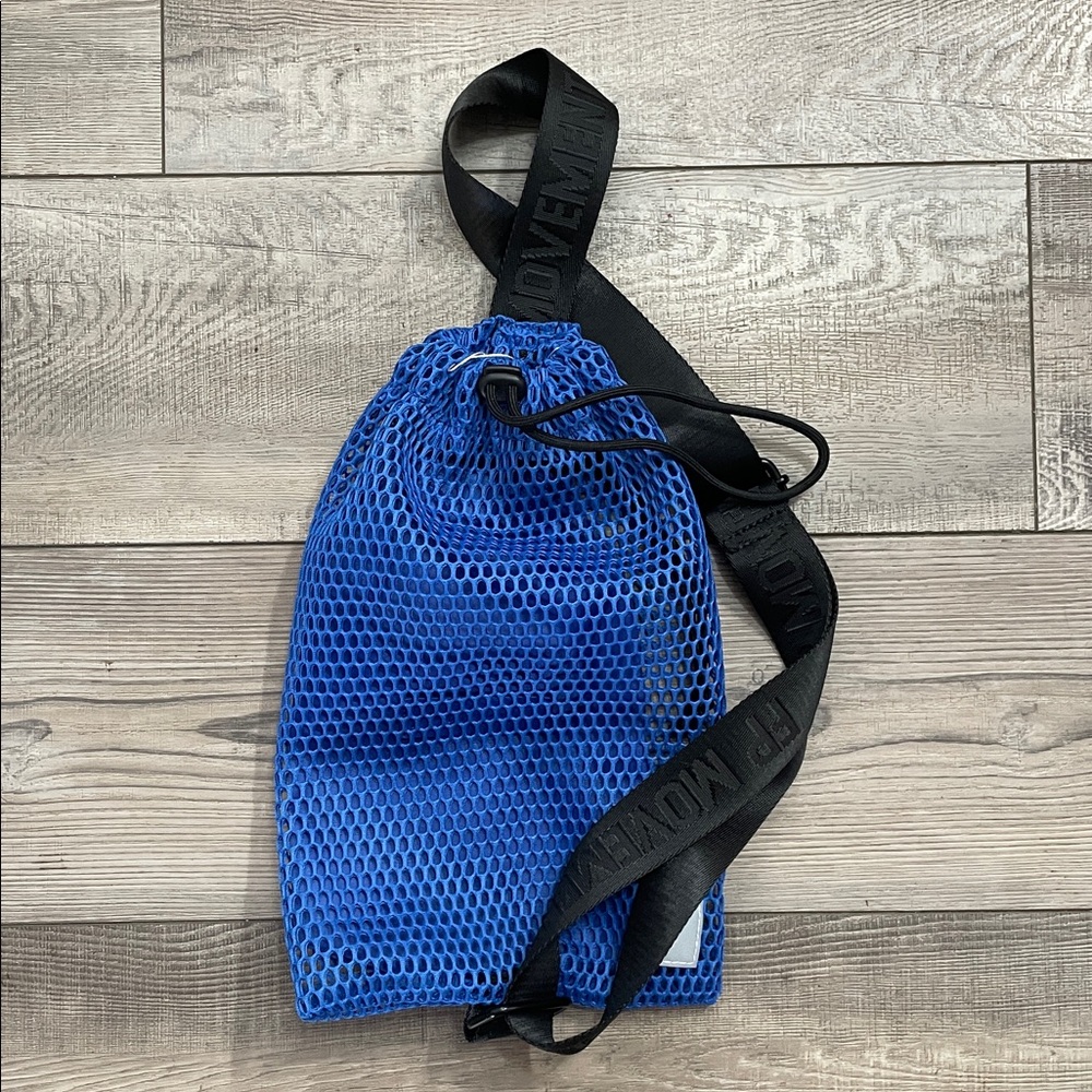Free People Blue Mesh Sling Bag - Picture 5 of 7